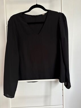 Tahari Black V-Neck Long Sleeve Blouse - Classic Silhouette